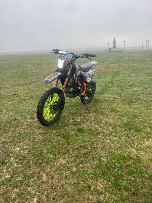 Vând cross 125cc