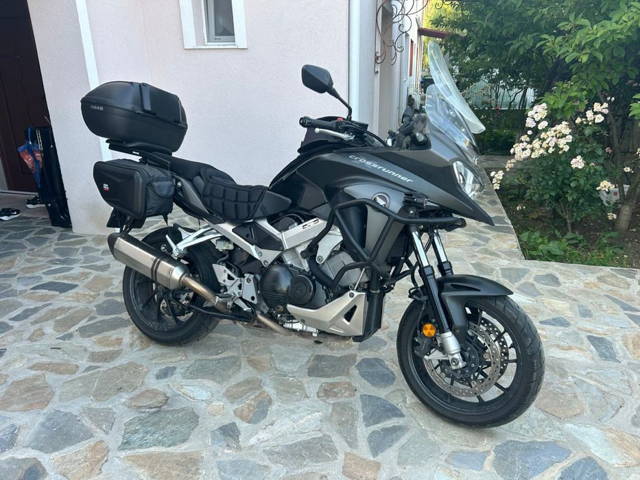 Honda vfr800x crossrunner