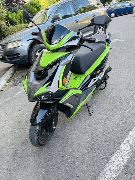 Scuter benzina 2020 model Union