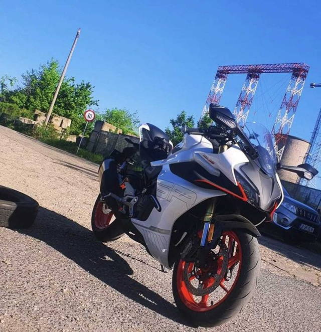 CFMOTO 450SR 2025 – 75 km CA NOUA A2