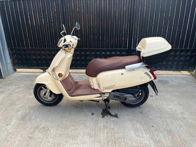 Kymco Like 125 Pretabil sedinte foto - evenimente