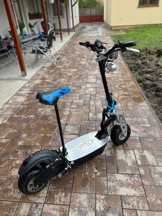 Trotinetă electrică
