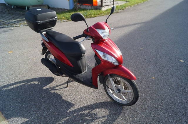 Honda Vision 110cc ; an fabricatie 2013 / import Germania