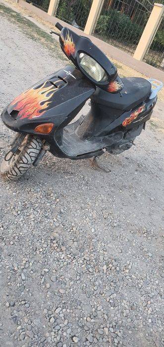 vand scuter Honda Bali