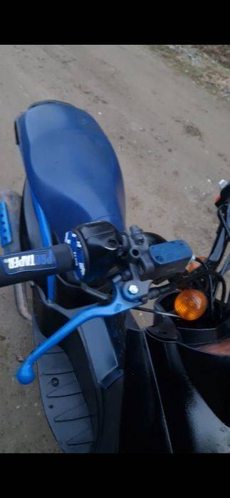 Vand scuter peugeot ludix 70cc 2T.  Sau schimb cu cross