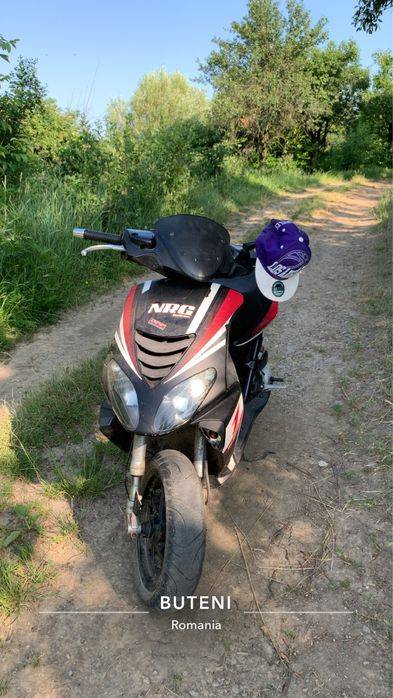 Vand scuter piaggio nrg power
