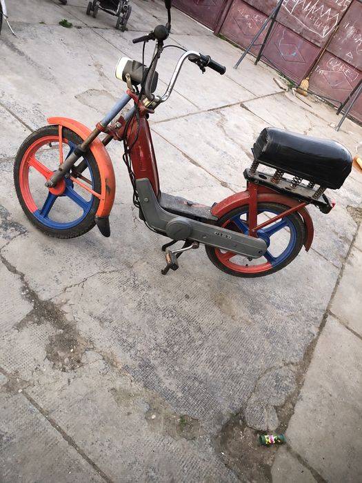 Vând piaggio ciao la preț de 2000 lei preț negociabil