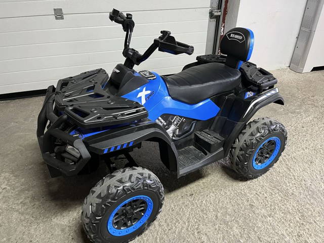 ATV electric pentru copii