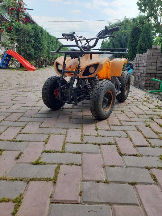 Atv de 50 centimetri cubi