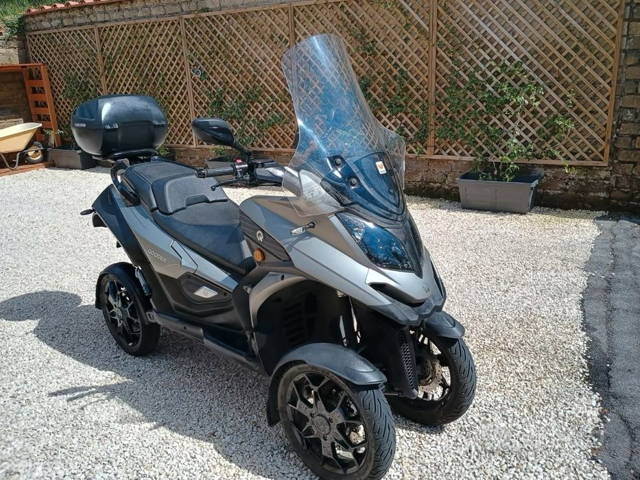 Quooder Quadro 4, Piaggio mp3