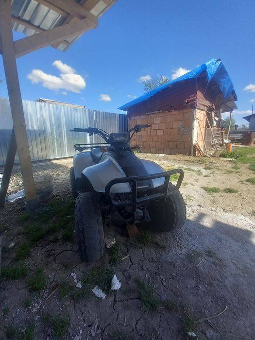 Vând sau schimb Atv 100cc