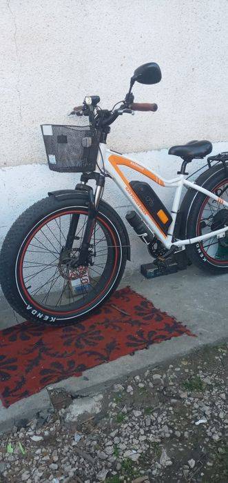 VĂND bicicleta electrica RAD RHINO .750 W