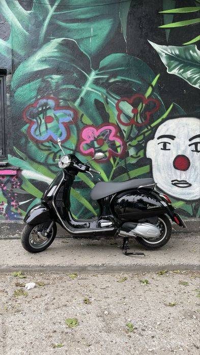Vespa GTS 300 HPE 2024