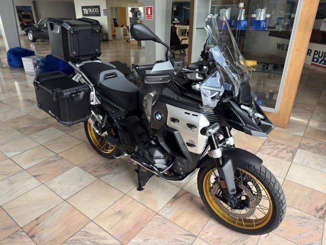 BMW GS 1300 GSA Adventure Triple Black Garantie 2029 + 3 Cutii