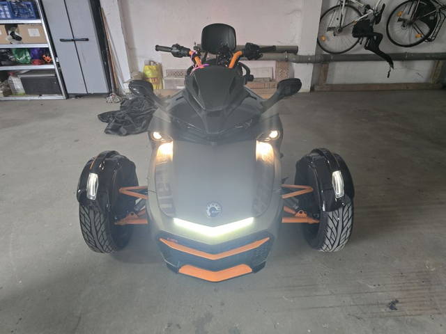 Can am Spyder Bombardier