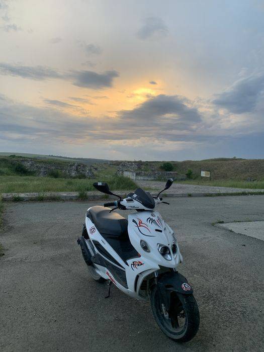 Vand malaguti F12R defect