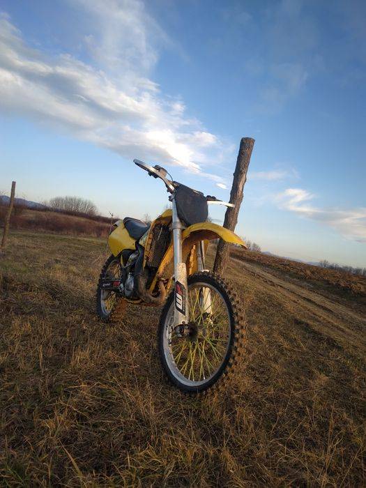 Vând/Scimb suzuki Rm 125 2t