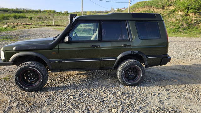 Land rover discovery 2 2002