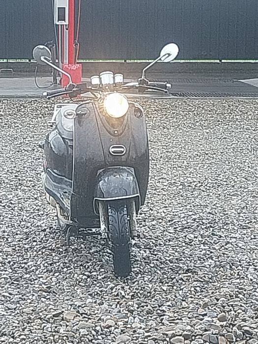 De vânzare scuter