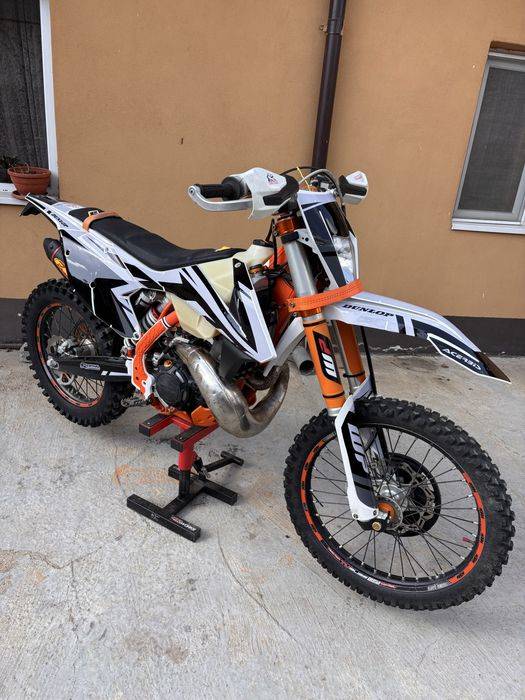 Ktm 300 2017 2 timpi. , toate actele valabile.