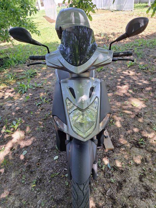 Vând scuter Kymco Agiliti 50  preț 750€