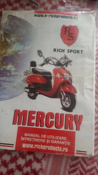 Scuter retro 49 cm, 4timpi,replică vespa an2009