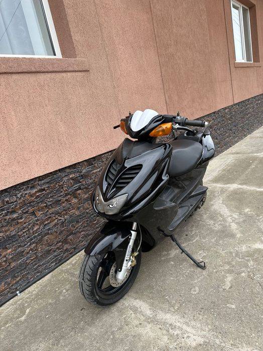 Scuter Yamaha Aerox 70cc