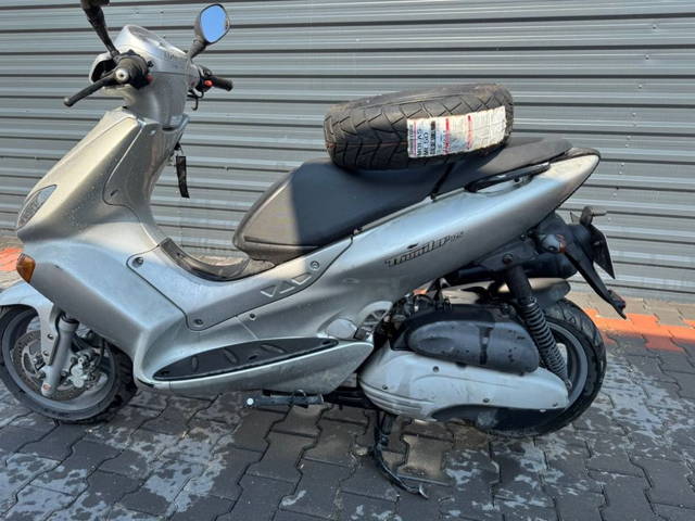 Scuter yamaha 125 cm …mai multe detali la telefon