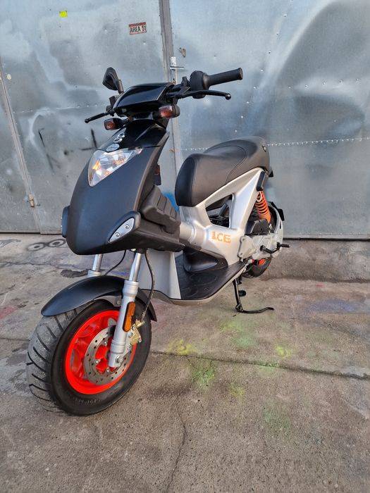 Scuter gilera ice 49cc 25km/h