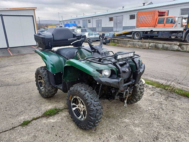 ATV Yamaha Grizzly 550Fi-numere galbene-2011