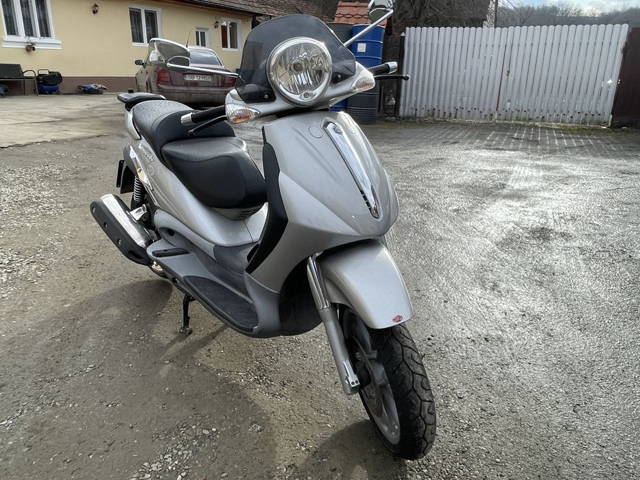 Piaggio beverly.