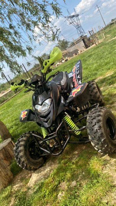 Vând Atv 250 cc aproape nou