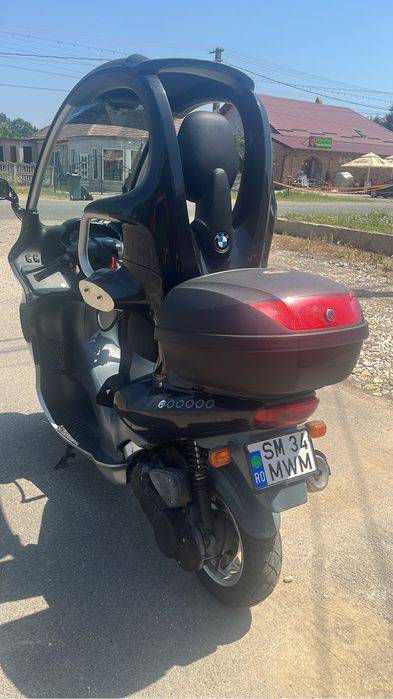 Scuter BMW C1 125 cc sau Smart de 799cc CDI