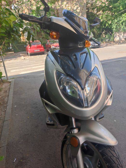 Scuter 49 cm stare bună funcționare