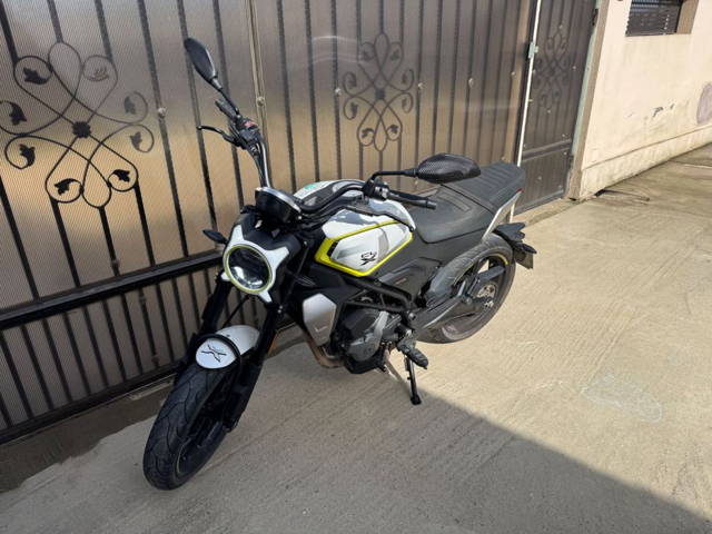 CF Moto 300CL-X/An 2023/Km:7415/Adusa recent