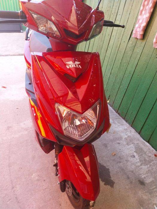 Vand scuter electric