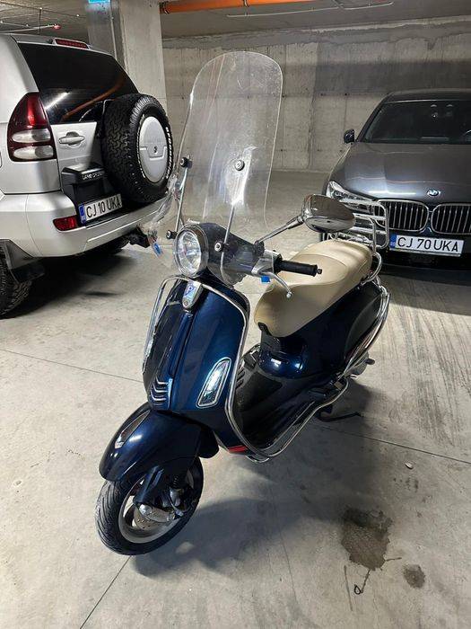 Vespa Sprint 50cc, fara permis cat.B sau AM