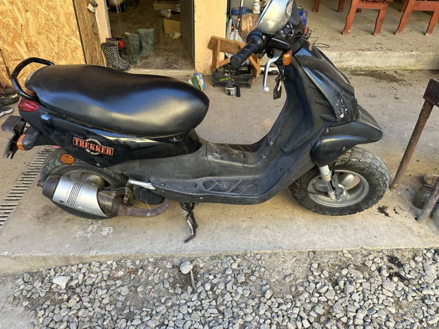 Vand scuter peugeot