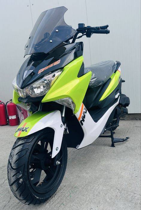 Scuter 125Cc benzina euro5 nou