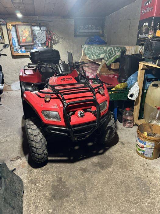 Atv can -am cu motir de 200 cm cu cutie defecta