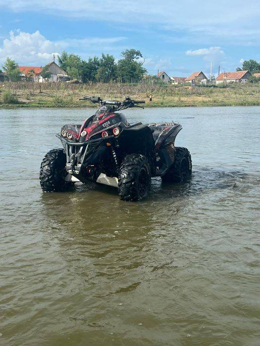 Vând ATV Can-am Renegate 1000r!