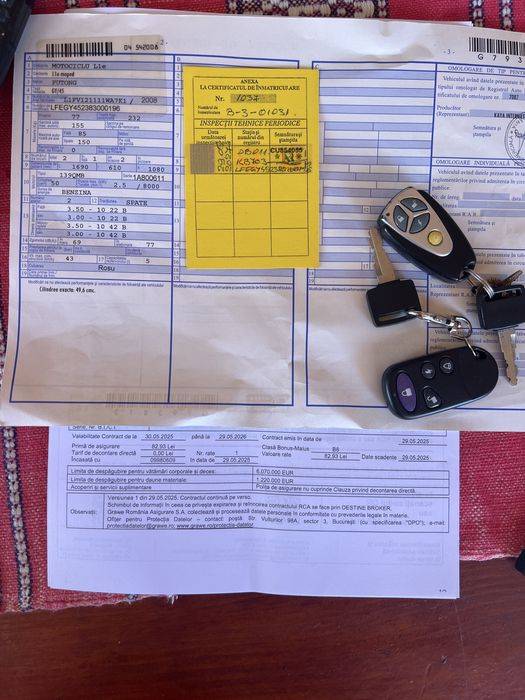 Scuter cu acte( carte, talon, itp, asigurare)