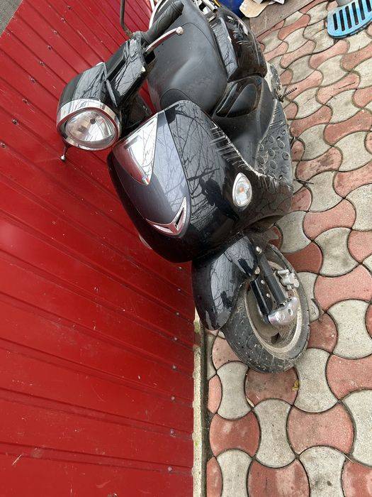 Scuter salsa 125,cc