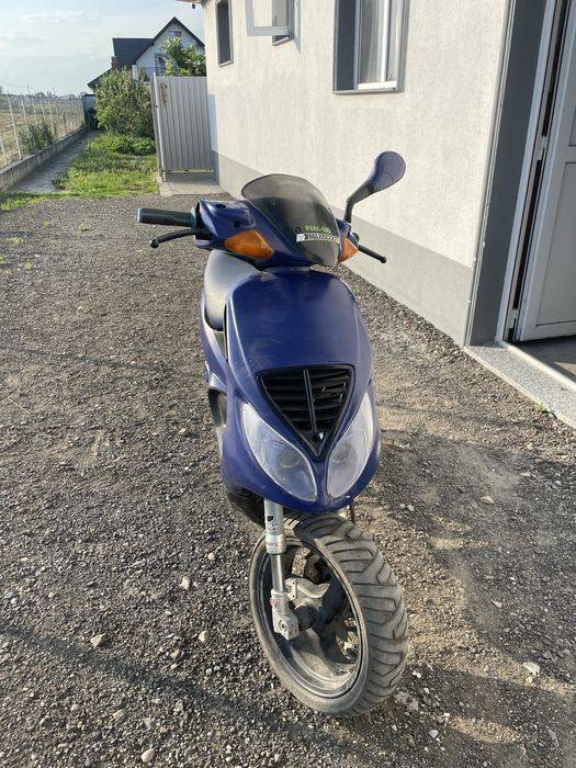 Vând Scuter piaggio nrg mc3 70cc(2001) cu acte