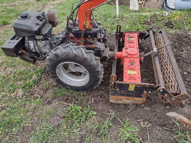 Motocultor cu freză nivelatoare BCS