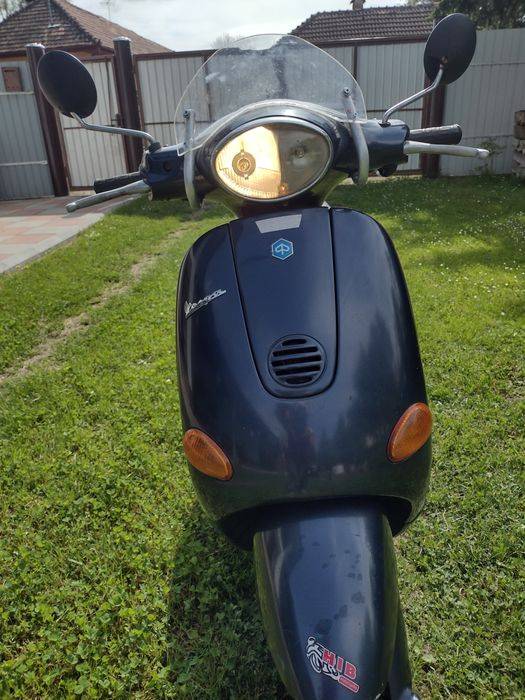 Piaggio Vespa et4 125