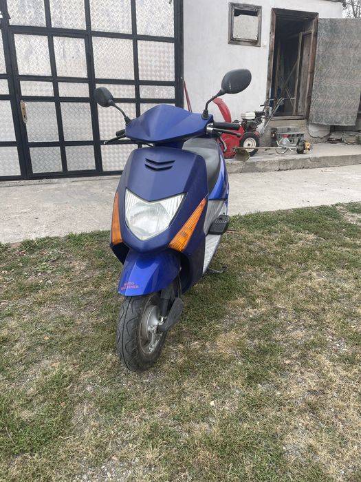 Honda SCV100 Lead cu acte (sau schimb)