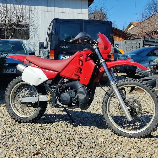Honda crm 125R power valve