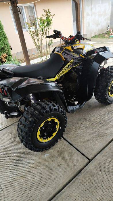 Vînd canam renegate 800