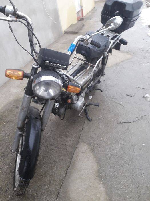 Moped de vânzare